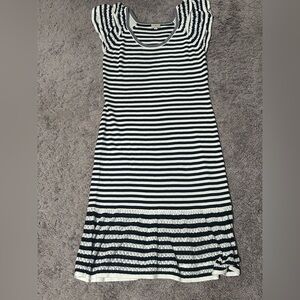 CREMIEUX Dress Black and White. Small.